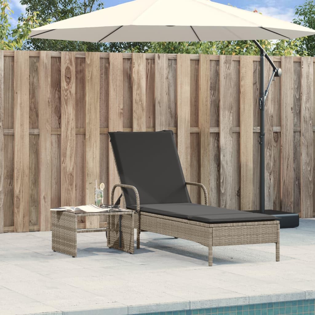 Lettino Prendisole con Ruote e Cuscino Polyrattan Grigio Chiaro Letto Relax da Giardino con Schienale Regolabile 3 Posizioni, Sdraio da Esterno con Ruote, Resistente ai Sfoderabile Lavabile 110kg