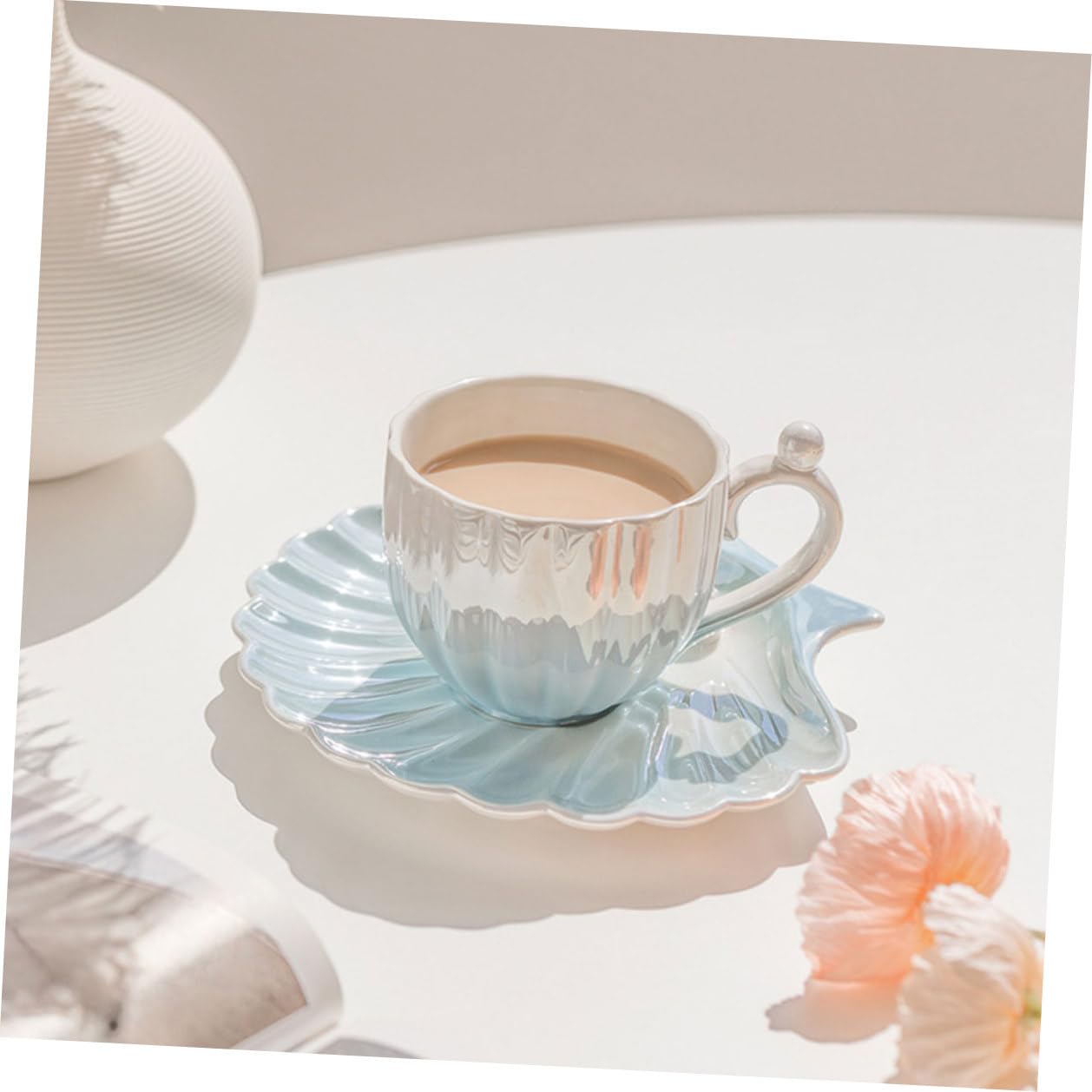 Gatuida Set di Tazza da Caffè dal Design Elegante con Piattino in Ceramica da 300ml Leggero per Bere Caffè a Casa al Ristorante