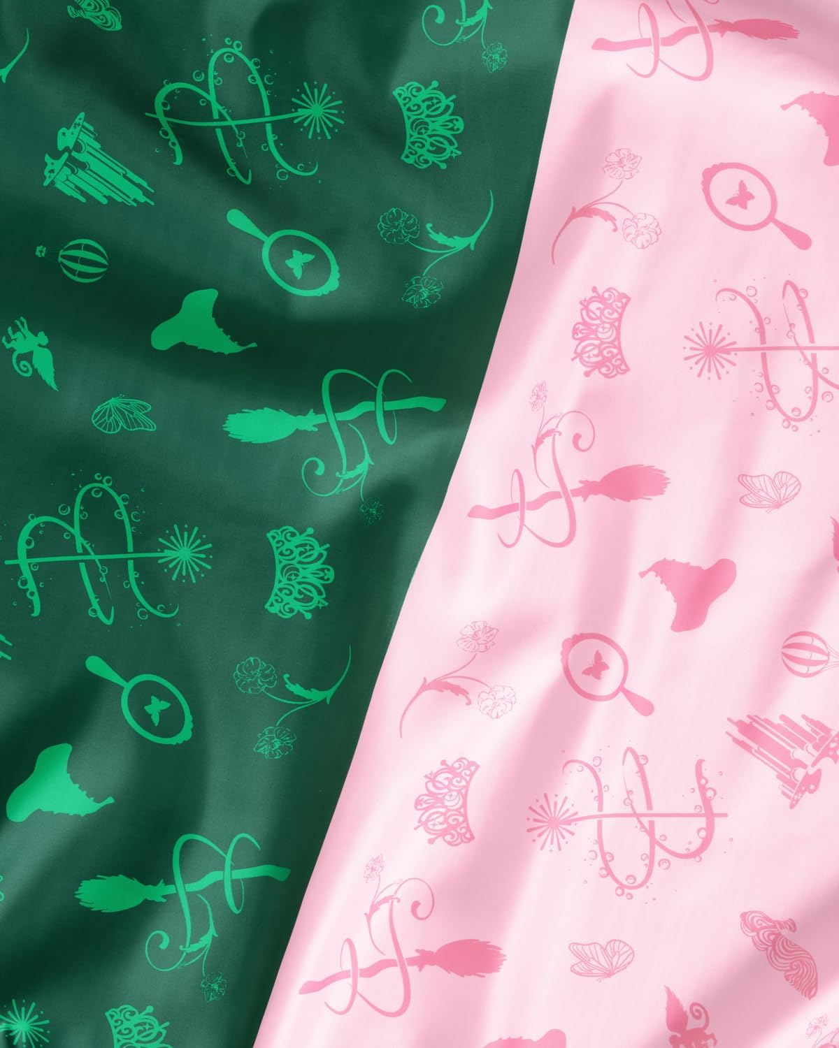 xo, Fetti Pink + Green Witch Tablecloth | 9' x 4.5' | Birthday Decorations, Bachelorette Tablescape, Dinner Party Setting, Kids Wizard Table Cover, Girls Decor
