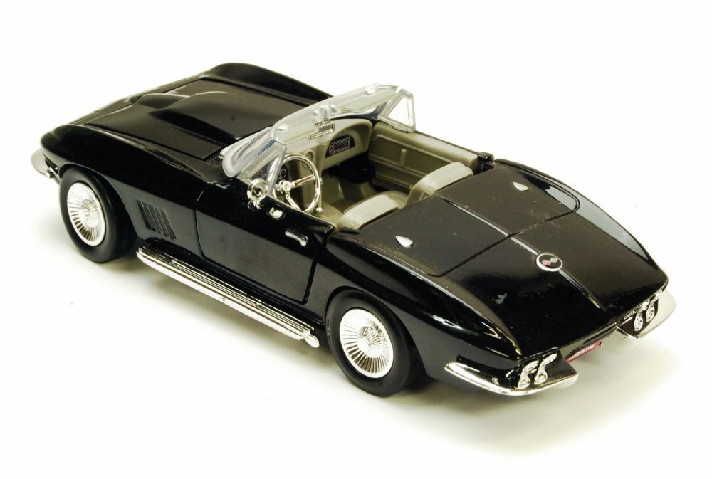 1967 Chevy Corvette, Black - Motormax 73224 - 1/24 Scale Diecast Model Toy Car