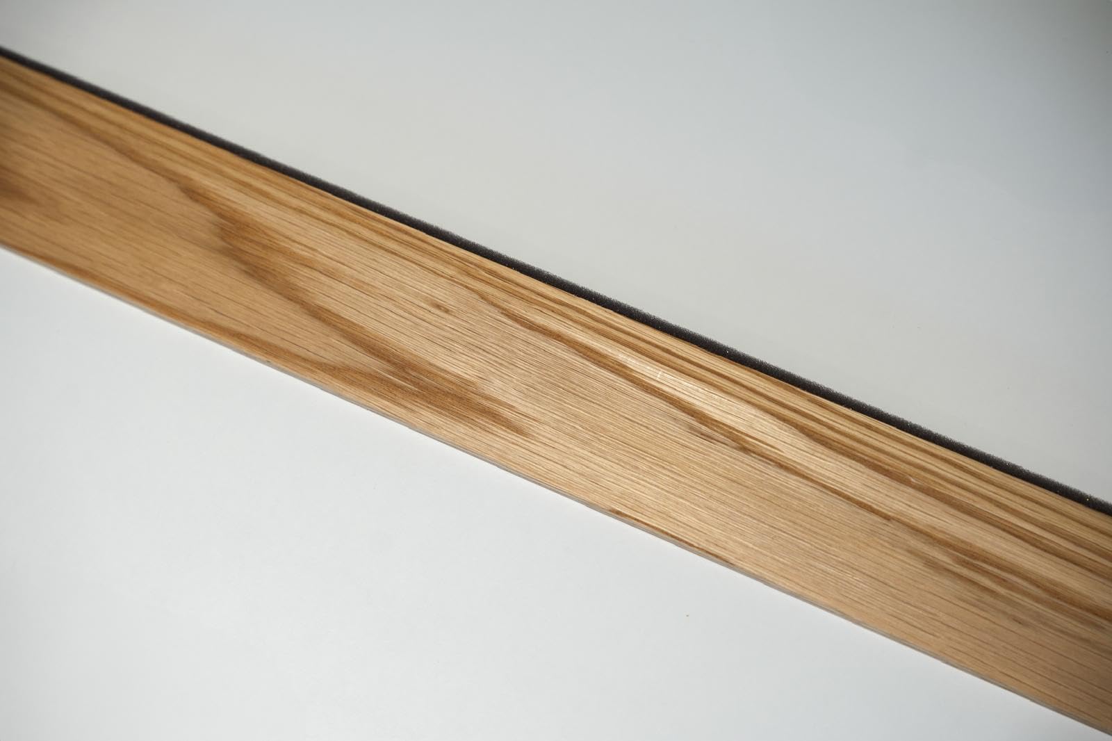 Seuil de Porte à la Suisse en Bois Made in France – Barre de Transition Sol 99 cm – Compense Différence de Niveau (1,9 ou 2,2 cm) – Plusieurs Couleurs – Idéal Parquet, Carrelage, Rénovation