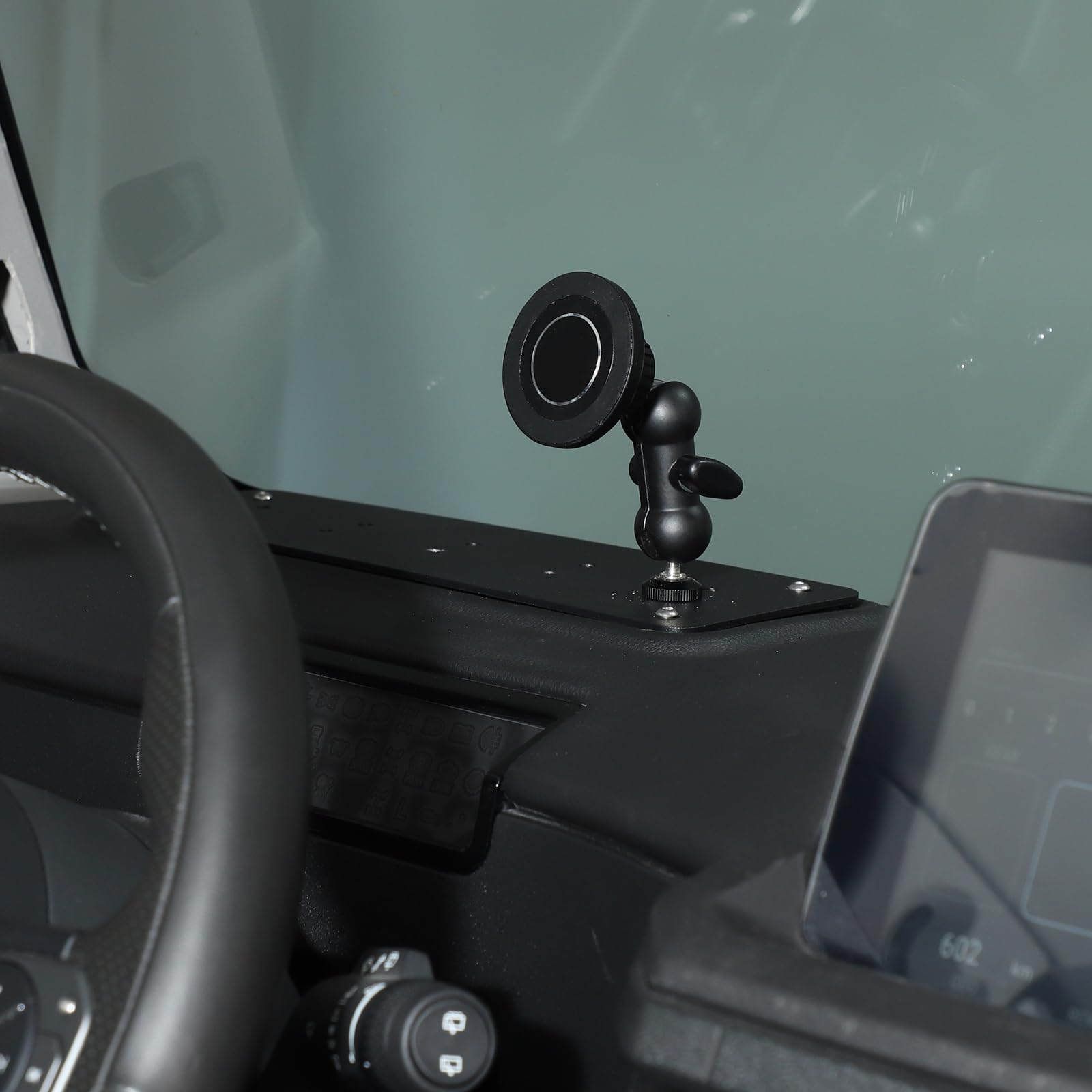 Soporte para teléfono móvil compatible con tablero de mandos INEOS Grenadier Dashboard, adaptador universal – Apto para más de 20 soportes magnéticos y cabeza de cacahuete