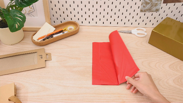 Glick Lot de 4 feuilles de papier de soie rouge pour emballage cadeau d' anniversaire, Noël, Saint-Valentin et autres célébrations, 750 mm x 500 mm, rouge
