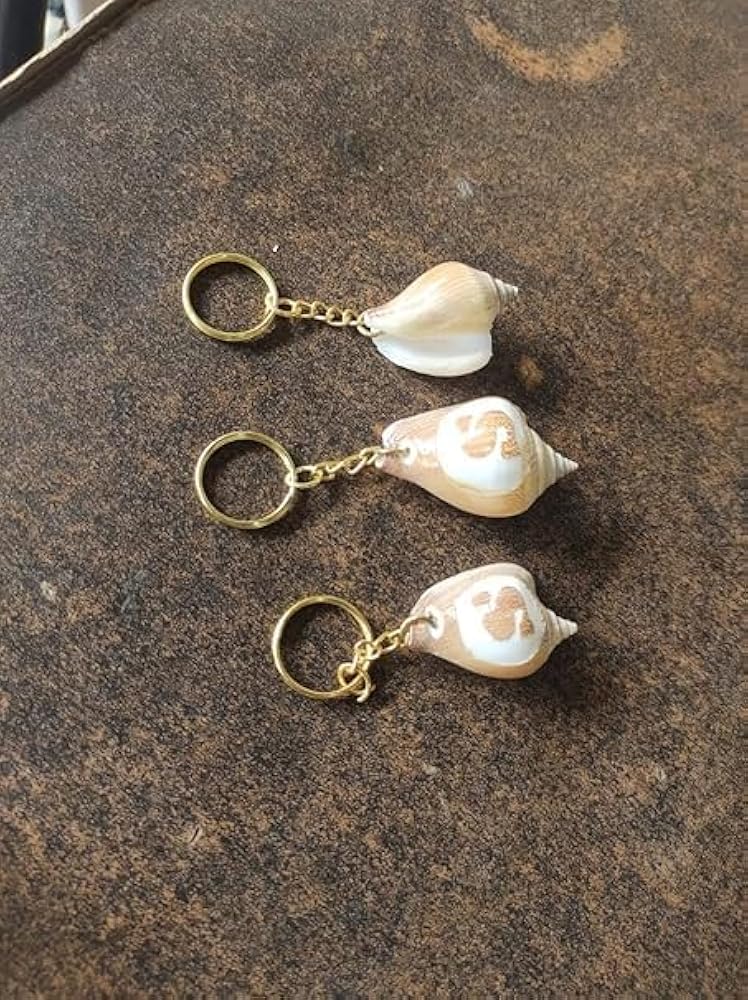 ZIF Conch Shell Key Rings Hand Crafted Shankh key Chains Key