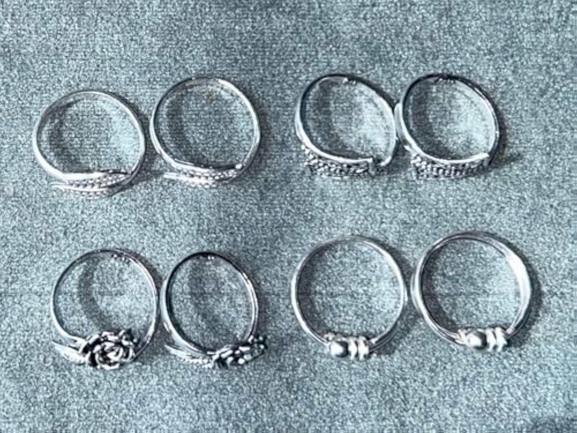 Women's Adjustable Glossy Finish Toe Ring Combo of 4