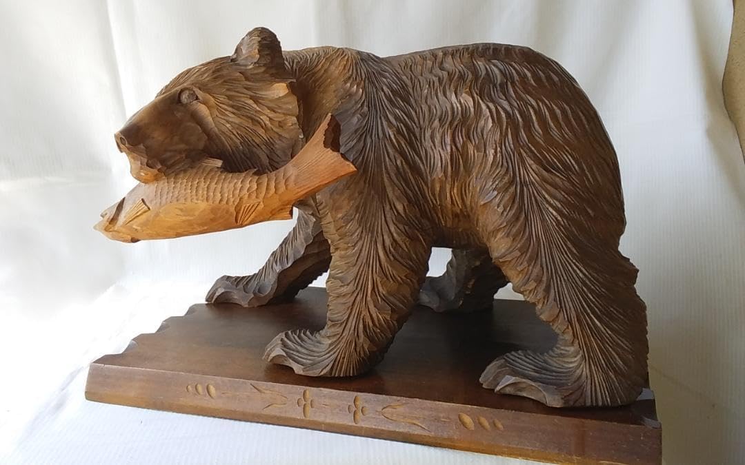 アイヌの木彫りの熊 大中小５体 大４０×２５×２５ アイヌの木彫りの熊 大中小5体 大40×25×25 アイヌ