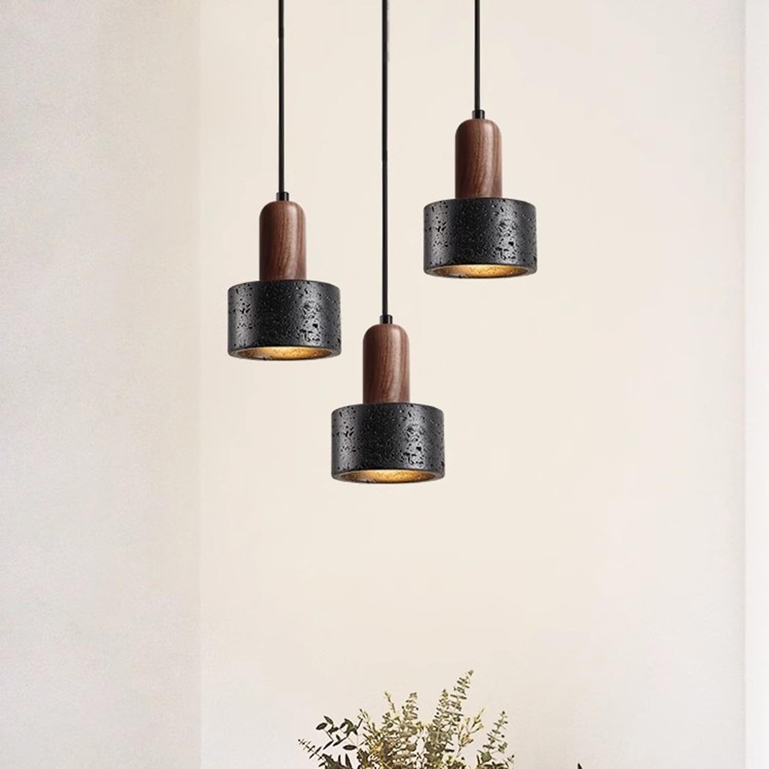 Lampade a sospensione in travertino con lampada a