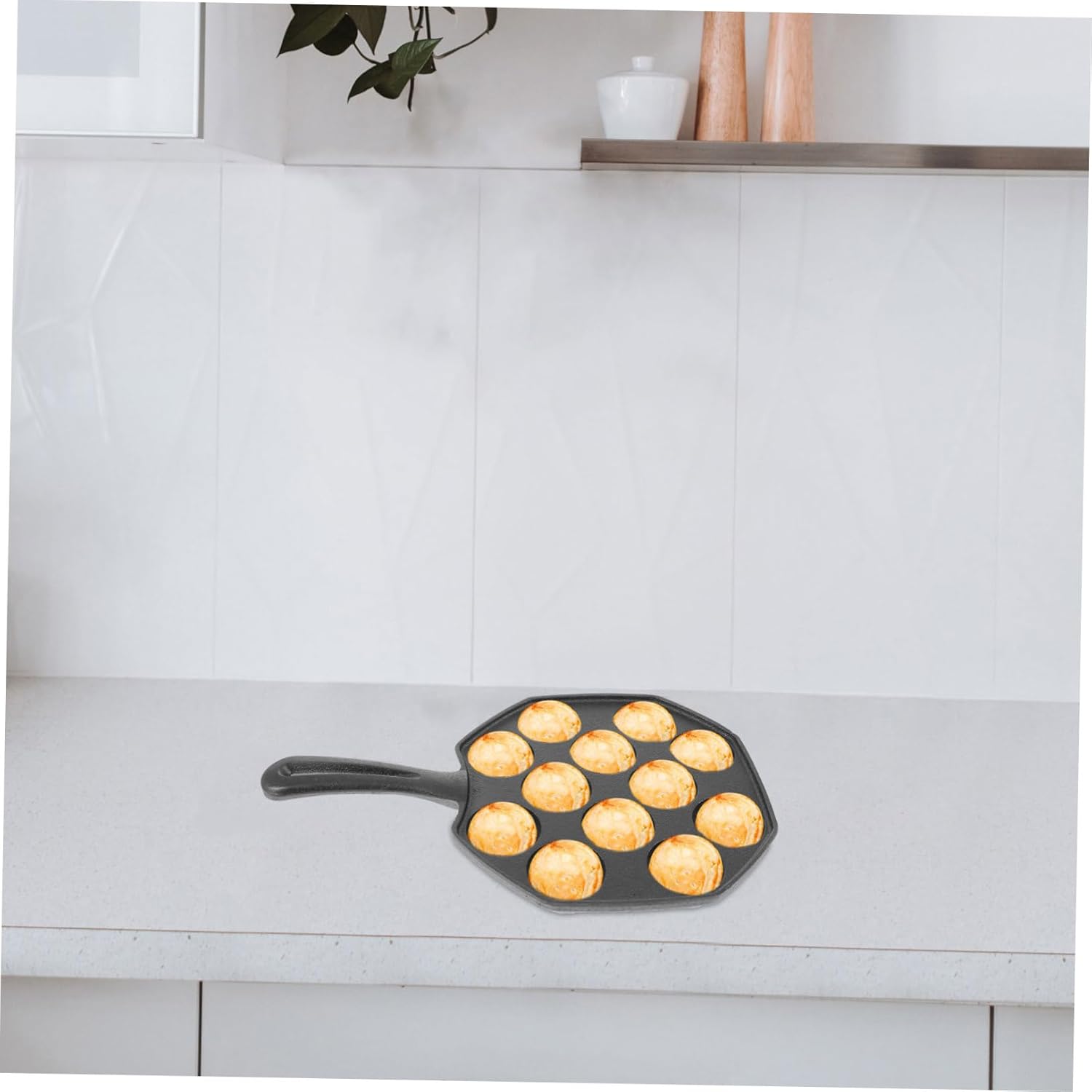 Garneck 1pc Cast Baking Tray for Quail Eggs Cavity Nonstick Grill Pan for Home Cooking Ergonomic Design Wear- Bottom for Friends