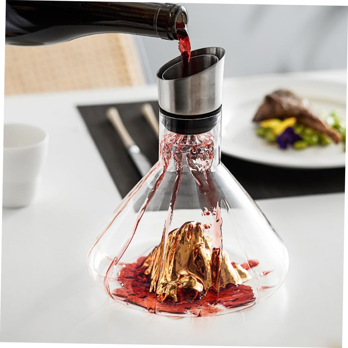 BESPORTBLE Decanter per Vino in Cristallo da 1500Ml Bocca Inclinata Design Artistico Dorato Contenitore Creativo per Vino Rosso per Degustazioni e Collezioni Personali