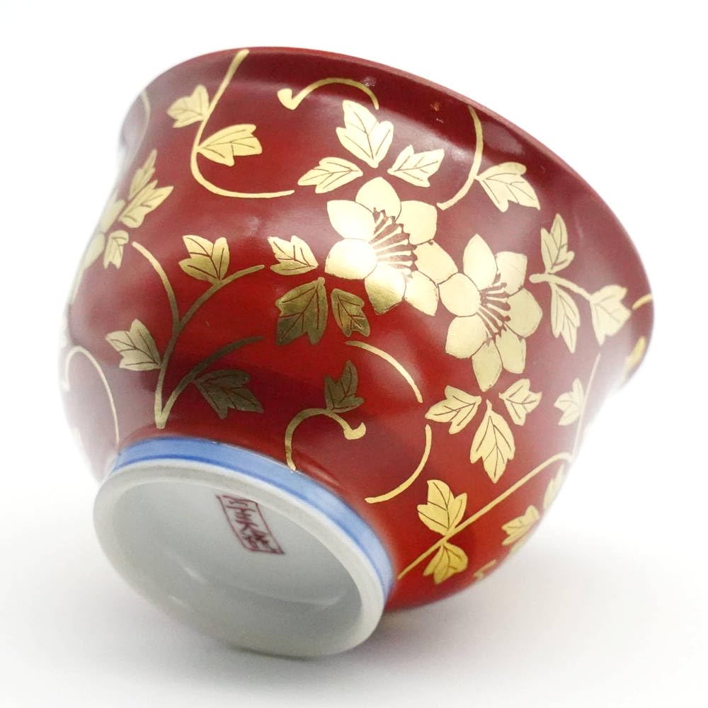 Amazon.co.jp: 吉田美統 人間国宝 九谷焼 ぐい呑み 金襴手花唐草