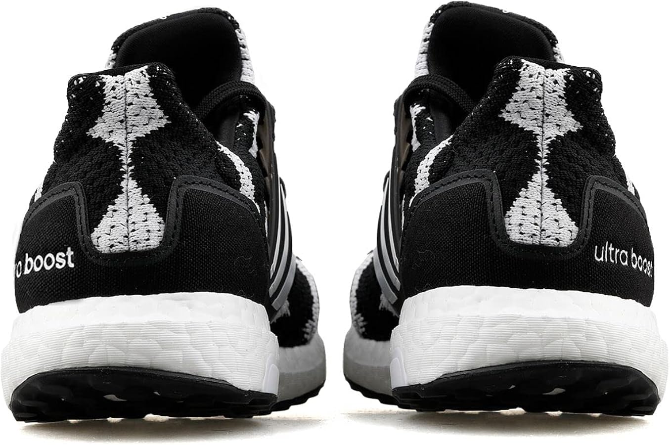 Amazon | [アディダス] ランニングシューズ ウルトラブースト