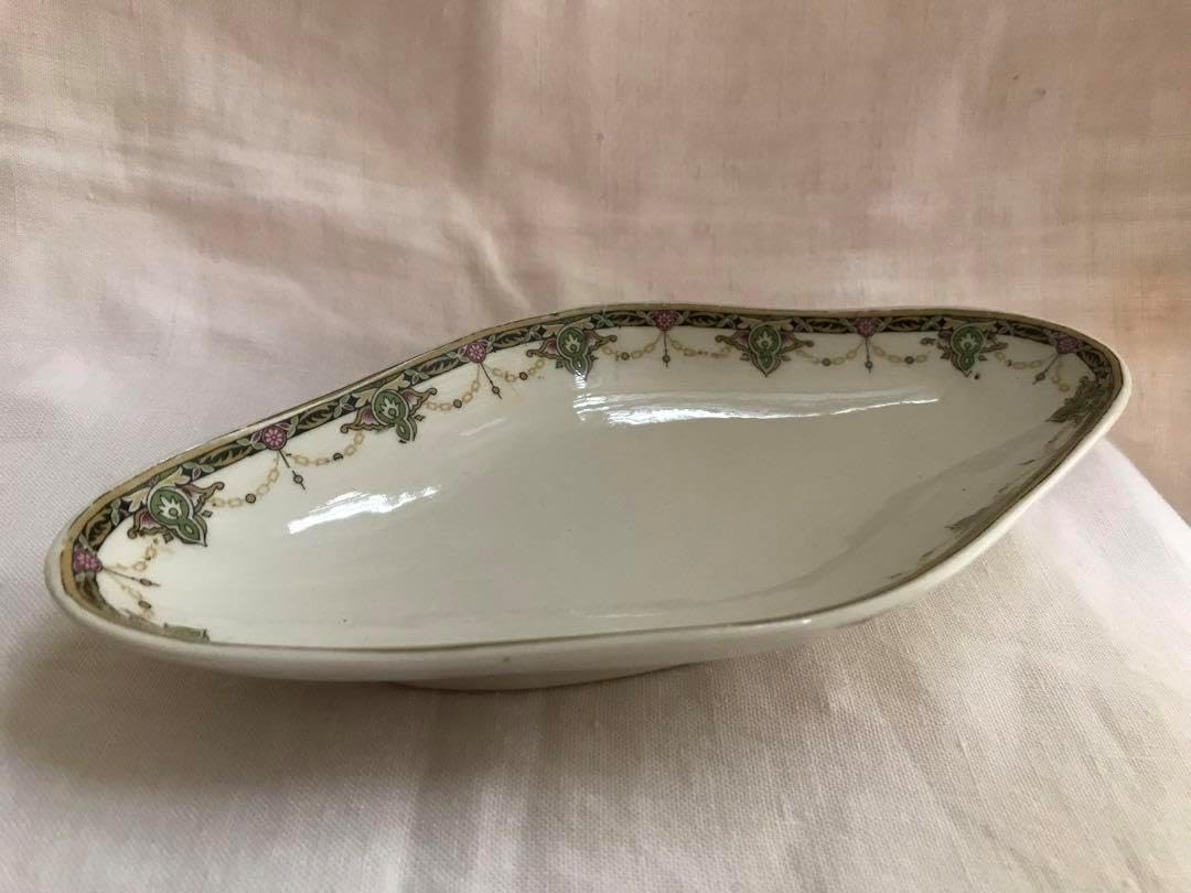 三苫修　藁白輪花深五寸皿 5枚 三苫修 藁白輪花深五寸皿 5枚 三笘修さんの白磁段皿 お店では4人