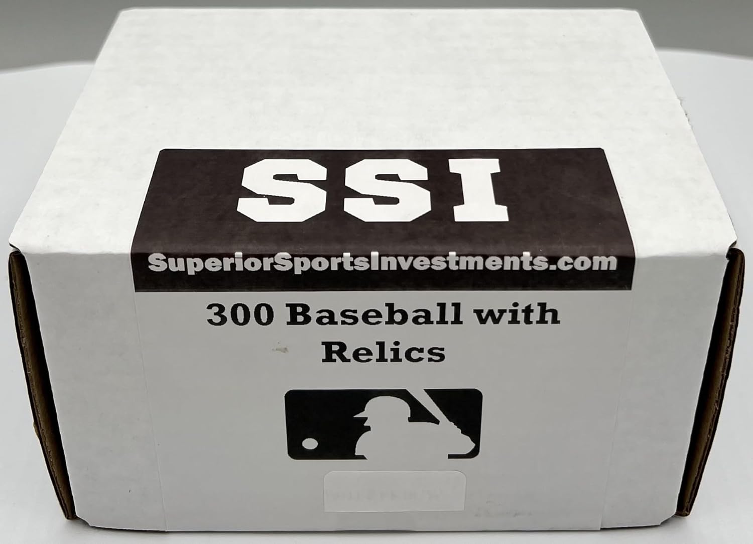 MLB Baseball Card Relic Jersey Autograph Hit Box w/ 300+ Cards & 3 Relic Autograph or Jersey Cards Per Box