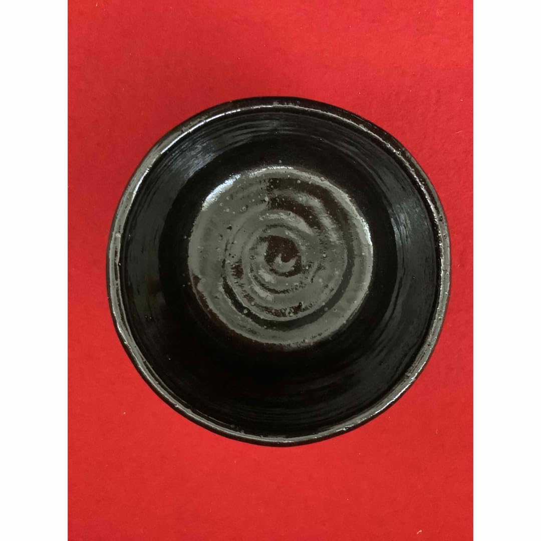 Amazon.co.jp: 瀬戸焼 筒茶碗 瀬戸黒小原木写 香舟造 : ホーム＆キッチン