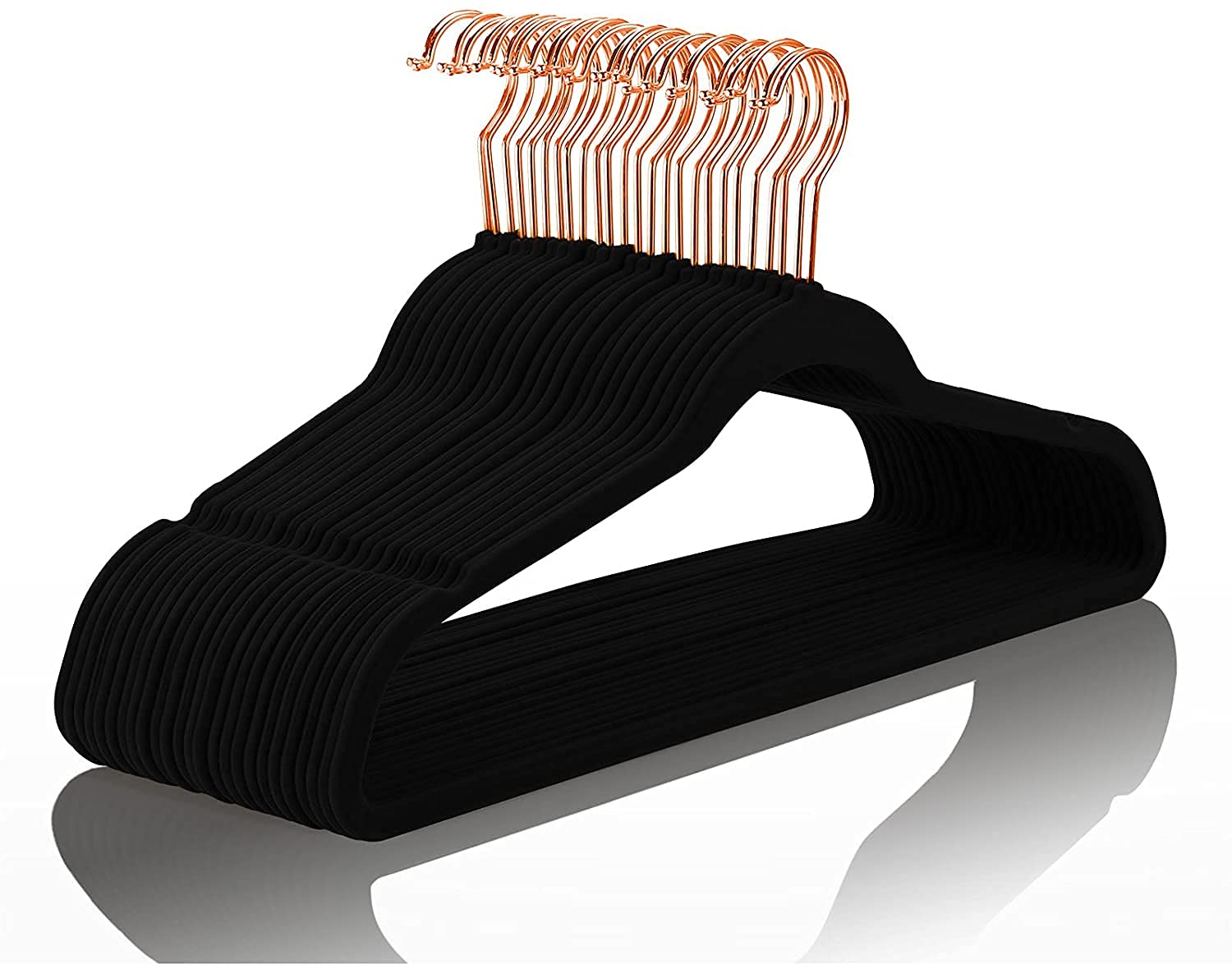 MIZGI - Perchas de terciopelo, pack de 60 unidades, resistentes, fieltro antideslizante, color negro, ganchos de oro rosa, ahorran espacio