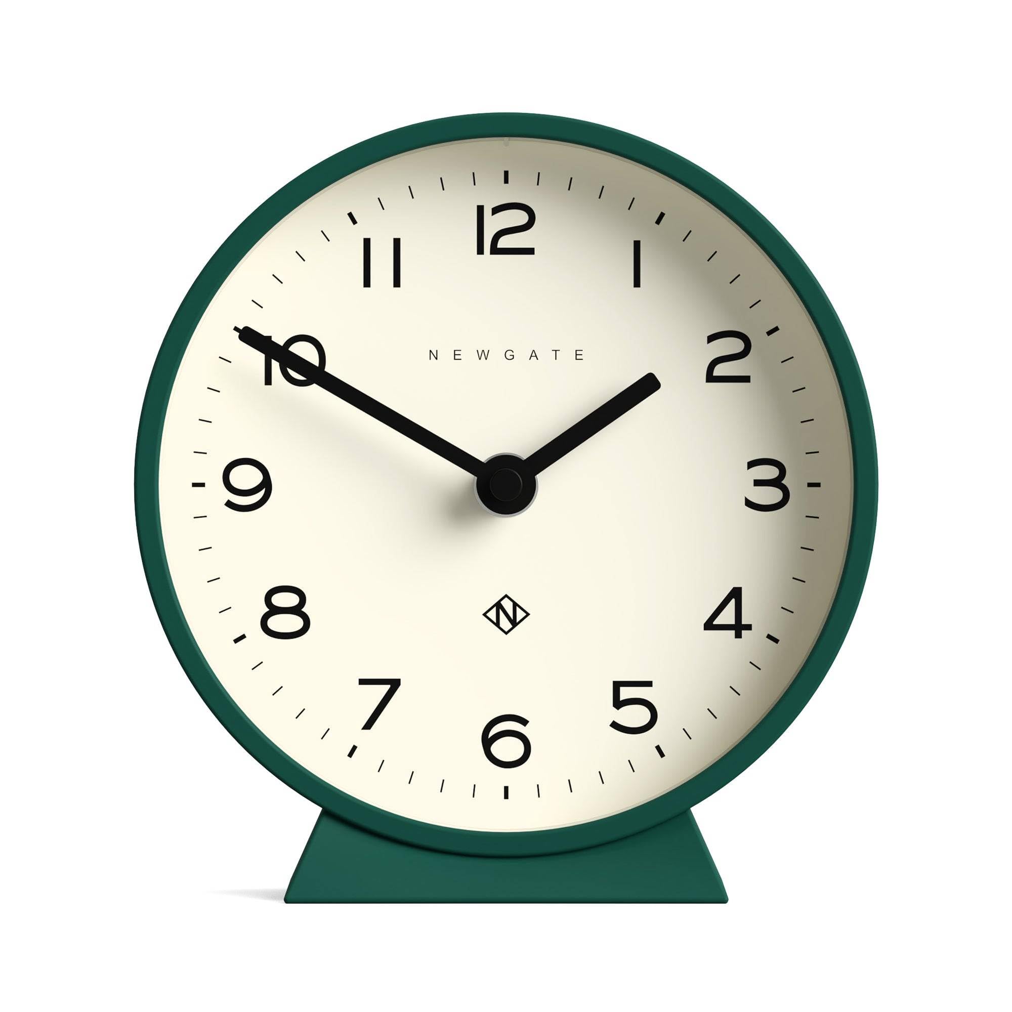 Amazon.com: NEWGATE® M Mantel Echo Desk Clock | Modern Round
