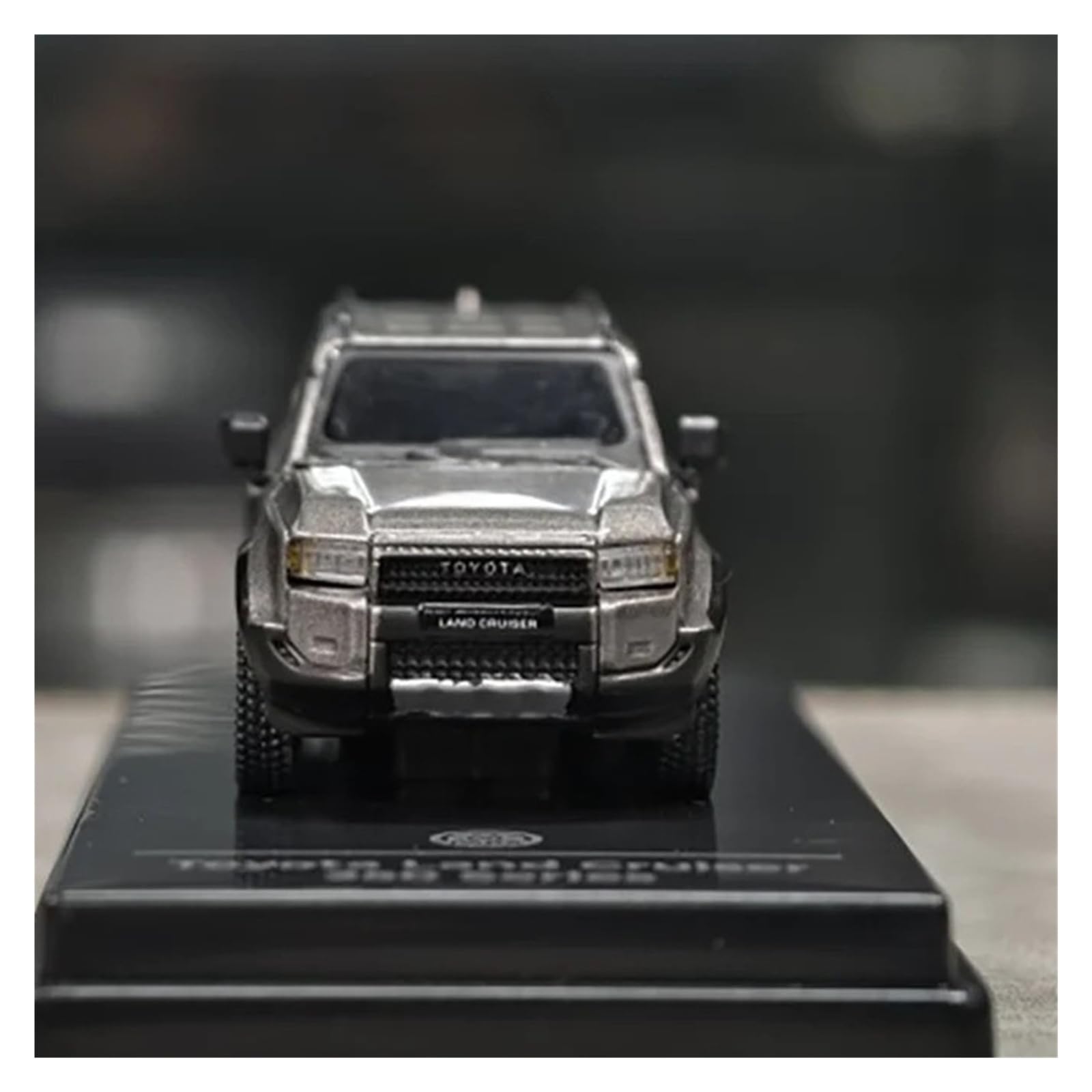 Amazon | ミニチュア展示 1:64スケール トヨタ ランドクルーザー LC250