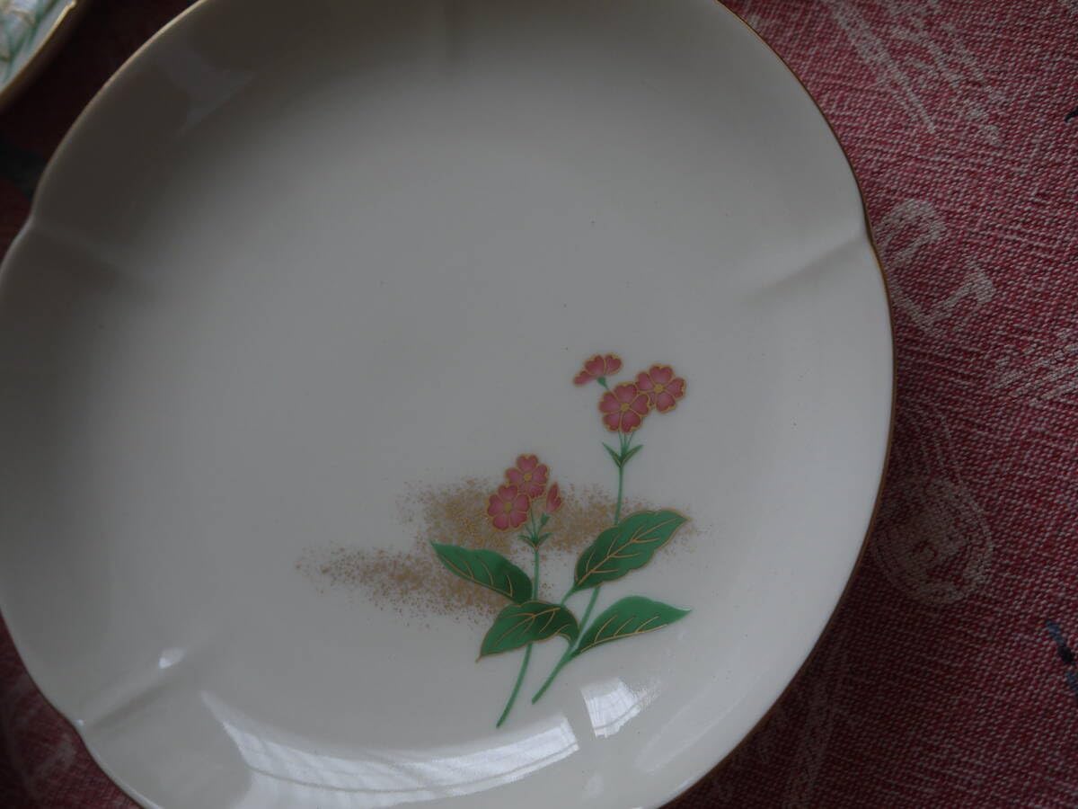 Amazon.co.jp: たち吉 花ごよみ 銘々皿 花柄 5枚セット : おもちゃ