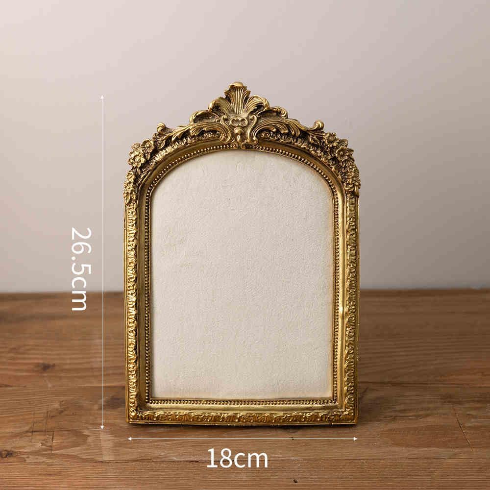 HSDDHOME 10.4"*7" gold Jewelry Display Stand Photo Frame, Resin Vintage Earring Stand, Velvet Necklace Storage Stand, Elegant Decoration for Jewelry and Collectibles-1pack