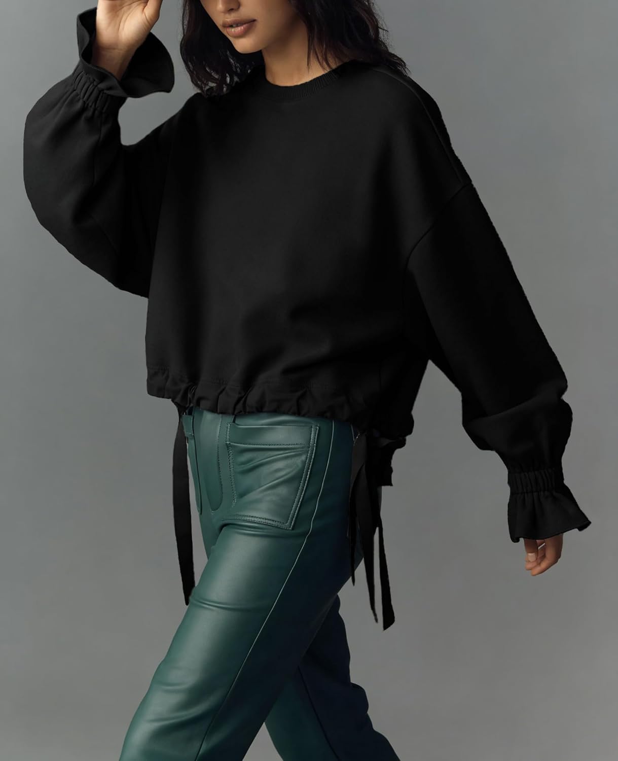 Women's Long Sleeve Crewneck Shirt Tops Oversized Casual Drawstring Hem Pullover Sweatshirts Fall Outfits - Image 3