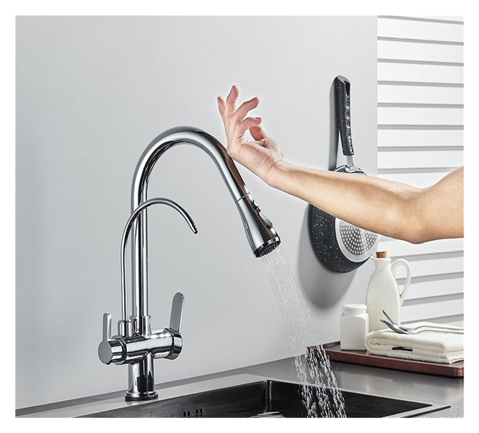 Robinet de cuisine eau potable avec mitigeur évier pivotant et douchette chrome