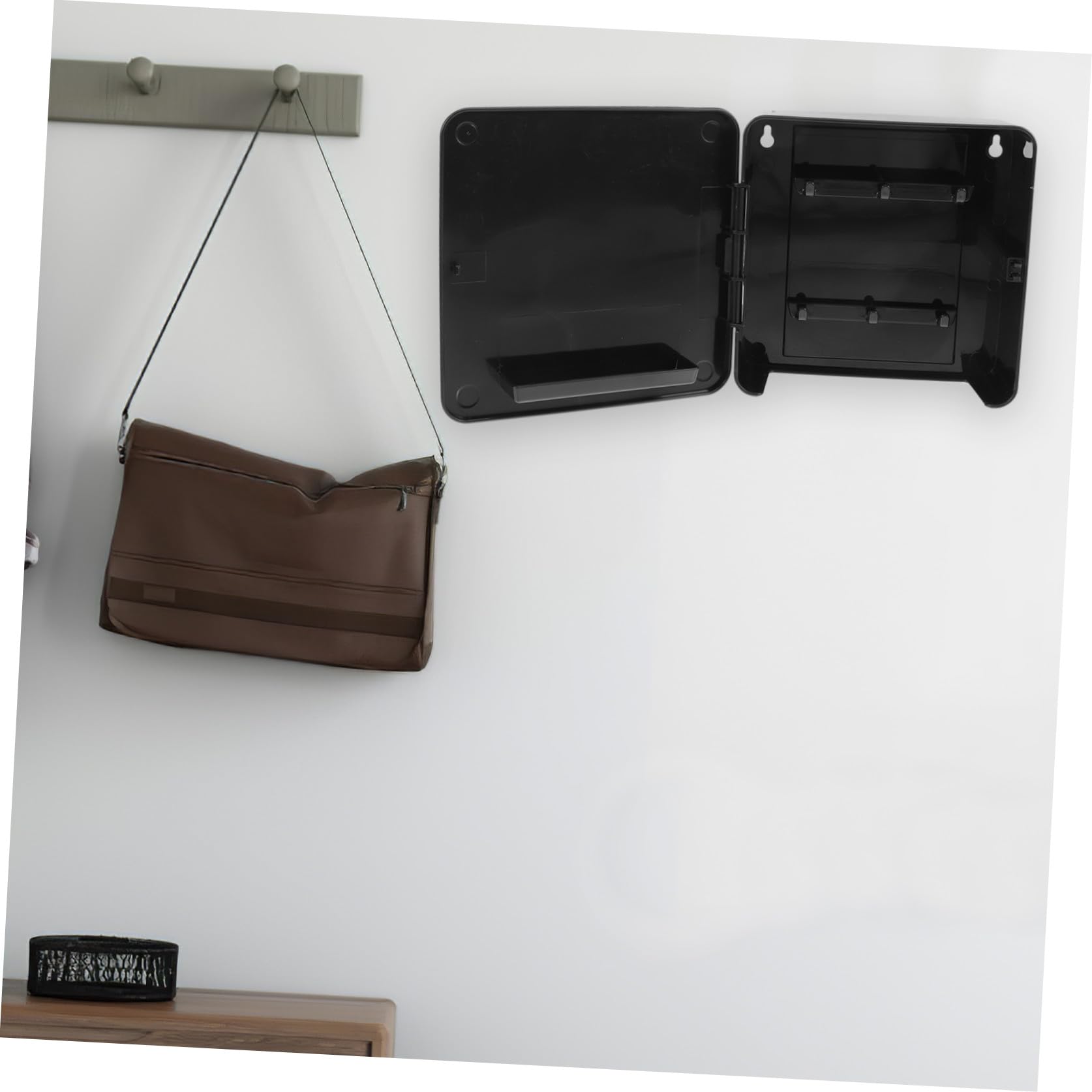MAGICLULU Portachiavi da Muro in Plastica Nero Ganci Magnetici, Organizer per Chiavi senza Foratura, Stile Moderno Adatto a Negozi e Ingressi