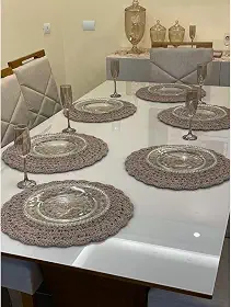 Sousplat de Crochê Algodão Colorido para Mesa Posta(Avelã,4 Lugar) | Sousplat de crochê artesanal em algodão para compor mesa posta, proteger a superfície e valorizar pratos