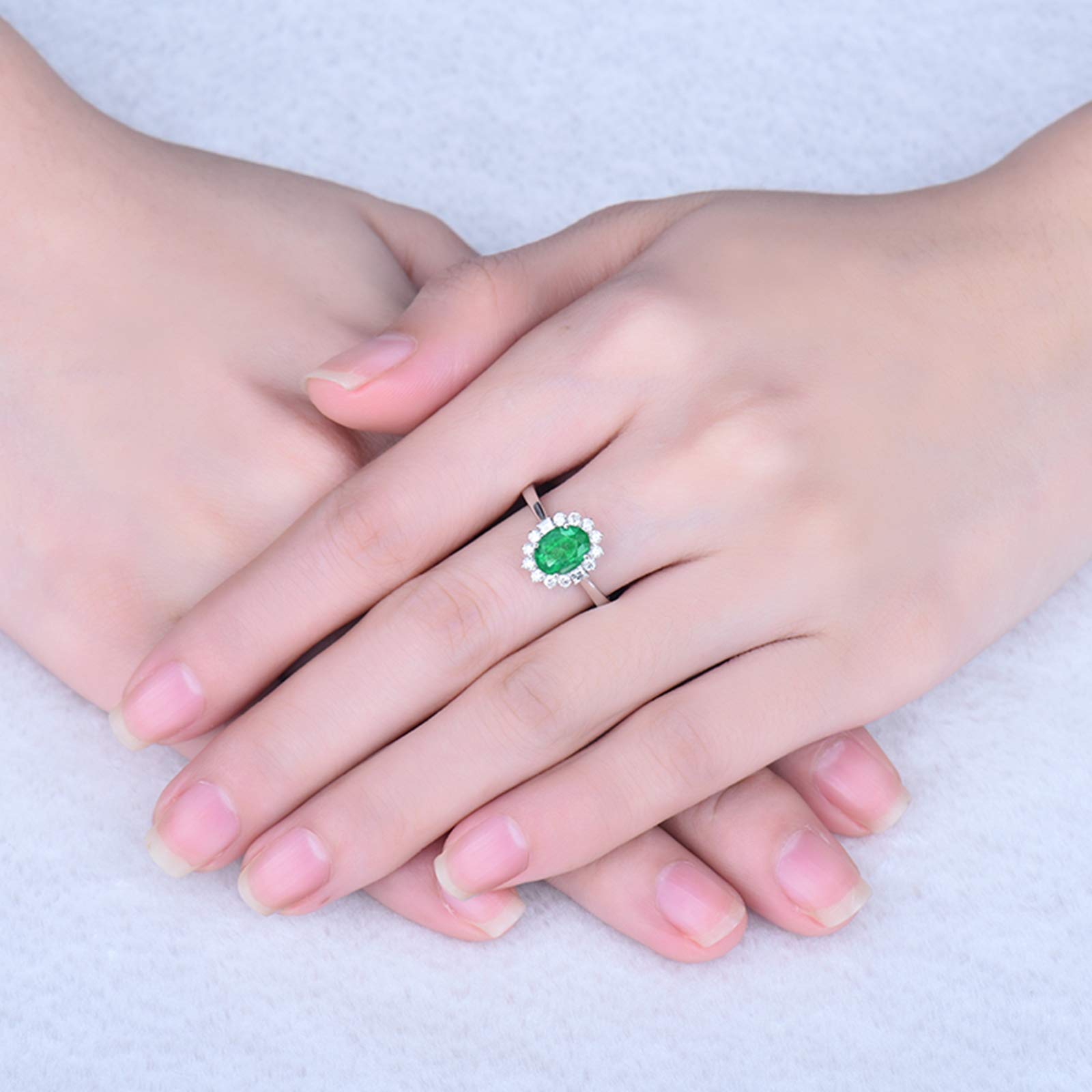 Pierścionek zaręczynowy damski z białego złota 18 K (750), 0,8 ct, szmaragd, ozdobny pierścionek z diamentami, na imprezę, podróż, biżuteria, rozmiar 45 (14,3)-70 (22,3)