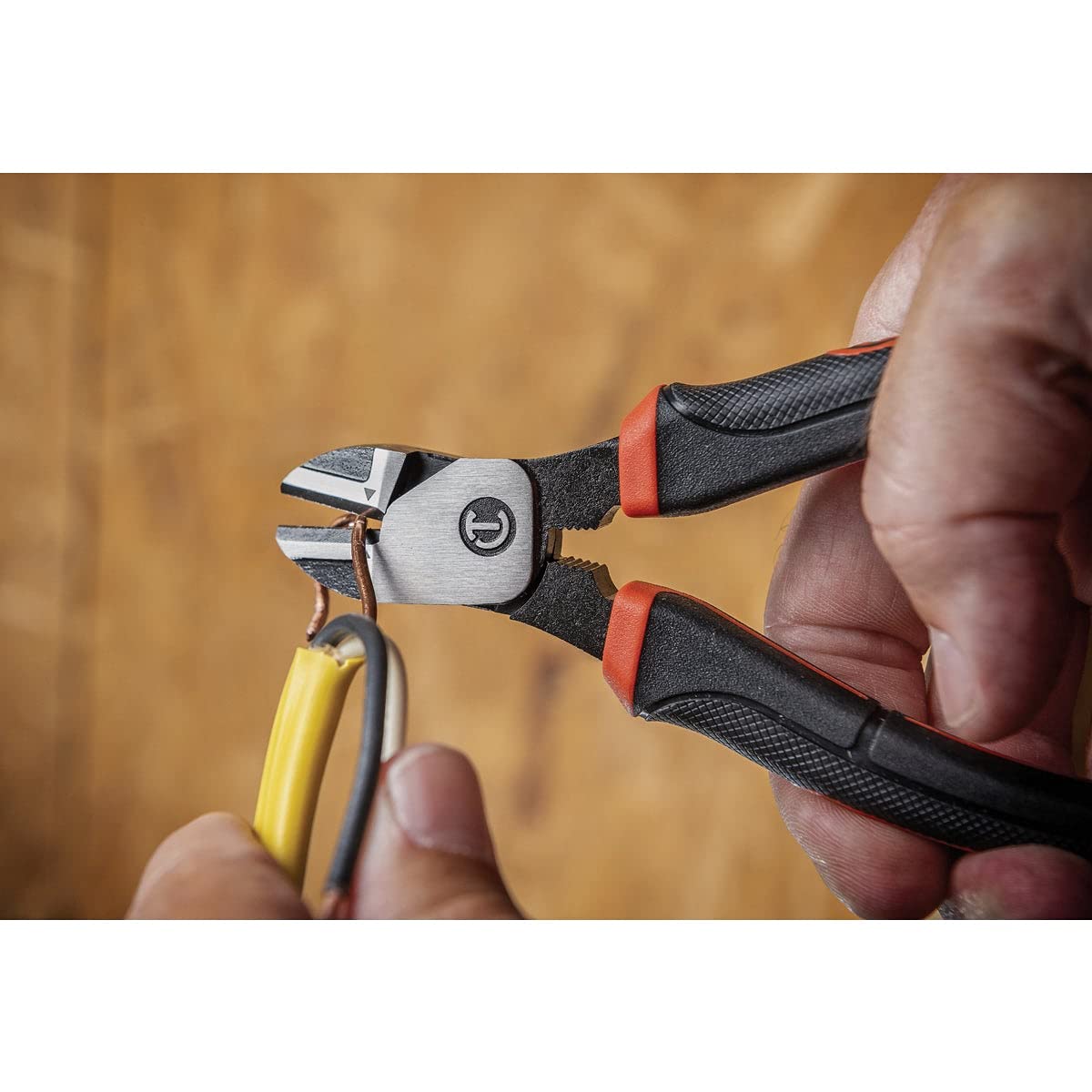 CRESCENT - Z2 Plier,6
