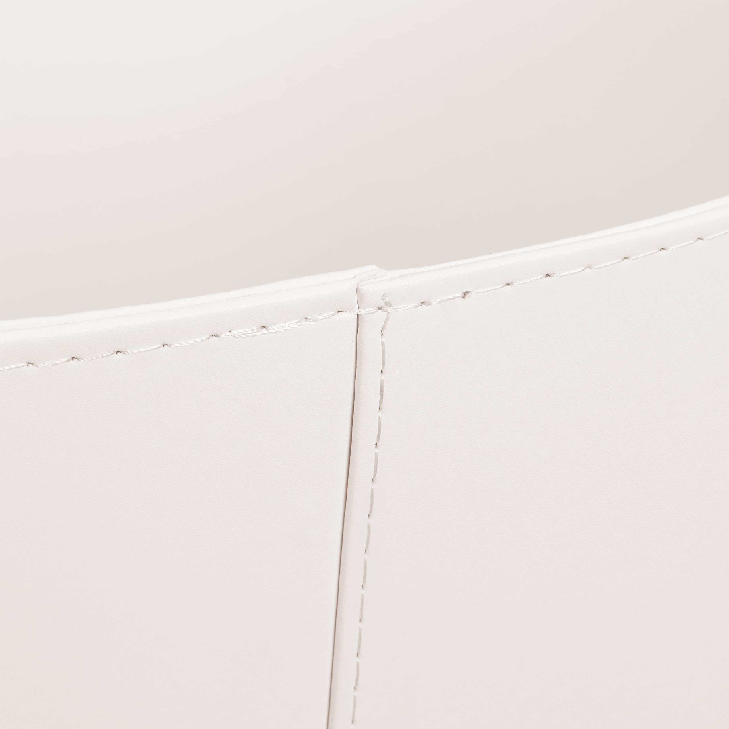 Relaxdays Cesta para Leña Piel Sintética XL, Canasto para Troncos con Asas, para Madera de Chimenea, Blanco Crema