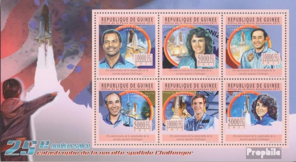 Guinea 8495-8500 Sheetlet (complete. issue) unmounted mint/never hinged ** MNH 2011 Anniversary Challenger-disaster (Stamps for collectors) Space