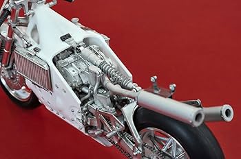 モデルファクトリーヒロ MFH 1/9 プラモデル　ホンダ NR500 Amazon | モデルファクトリーヒロ MFH 1/9 ホンダ NSR500 NR1 フル