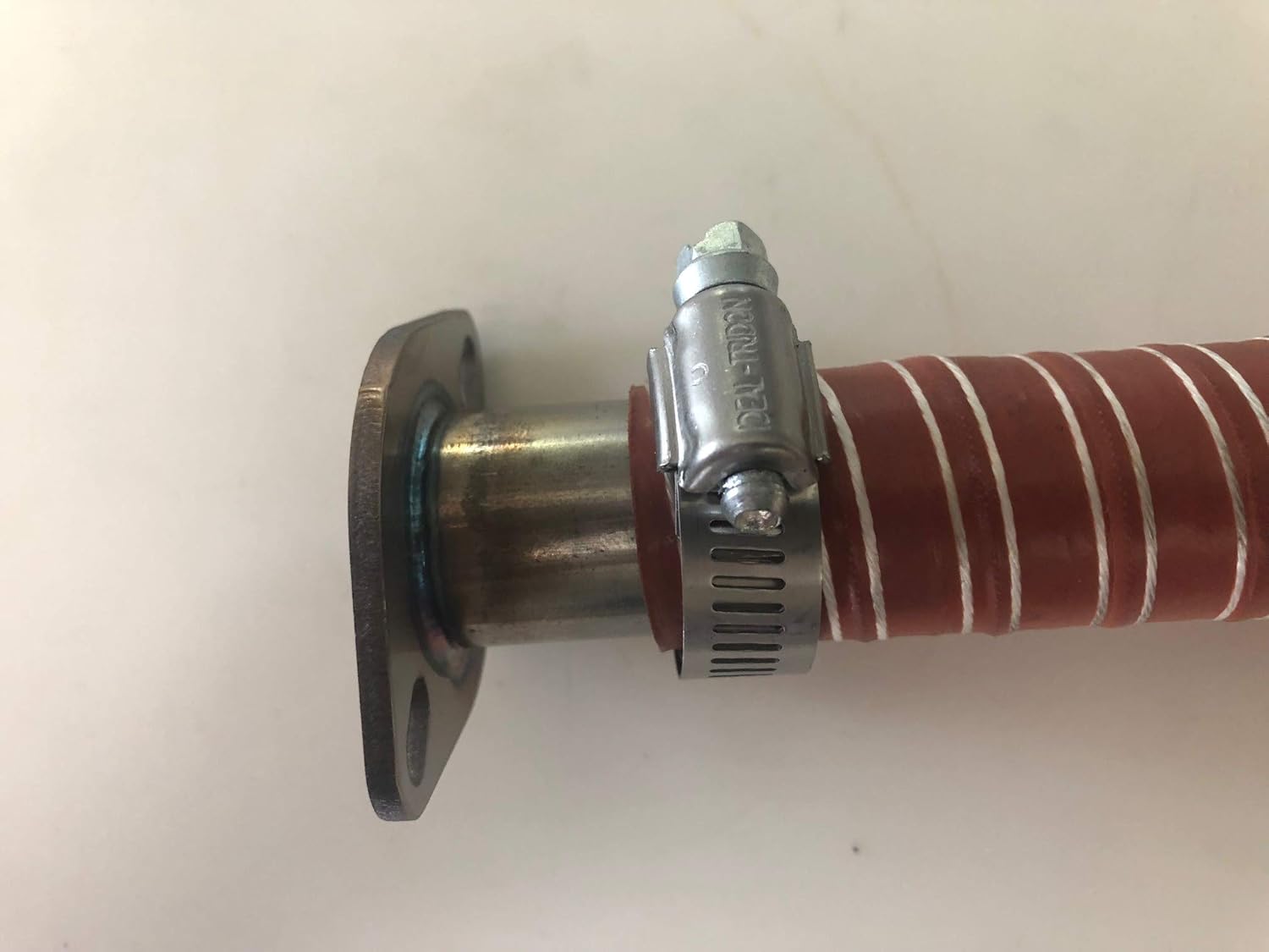 GenExhaust for Honda EU6500iS/EU7000iS Generator 1