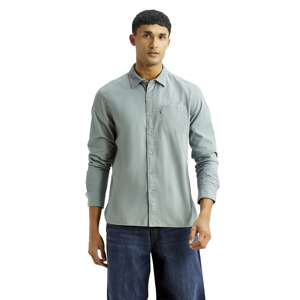 Levi's Men's Solid Light-Blue Slim Fit Shirt in blue
