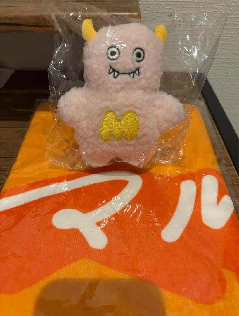 マルシィ 心の奥に潜む怪獣 ぬいぐるみチャーム タオル 2点セット