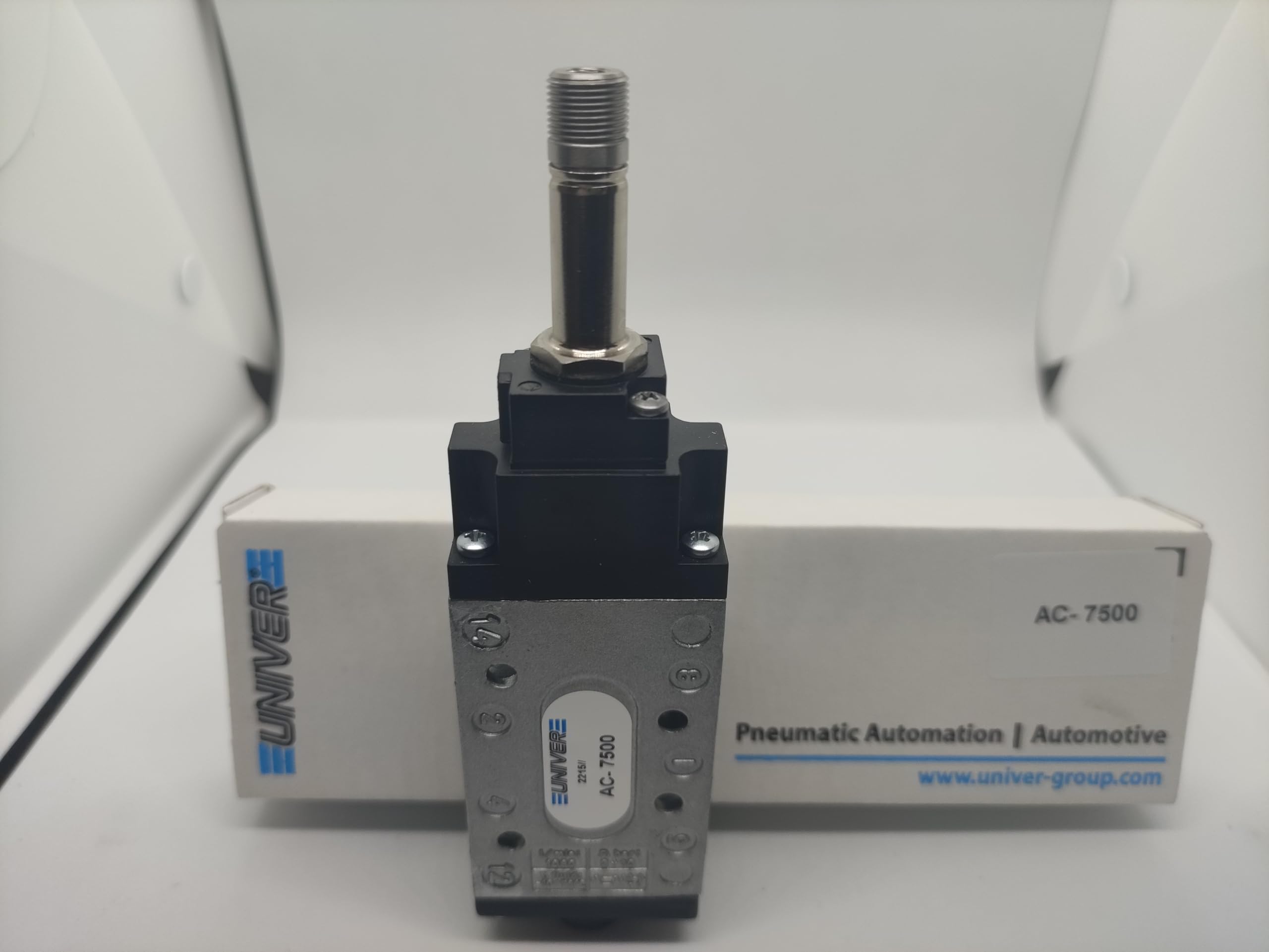 AC-7500 Electroválvula UNIVER 5/2 1/8
