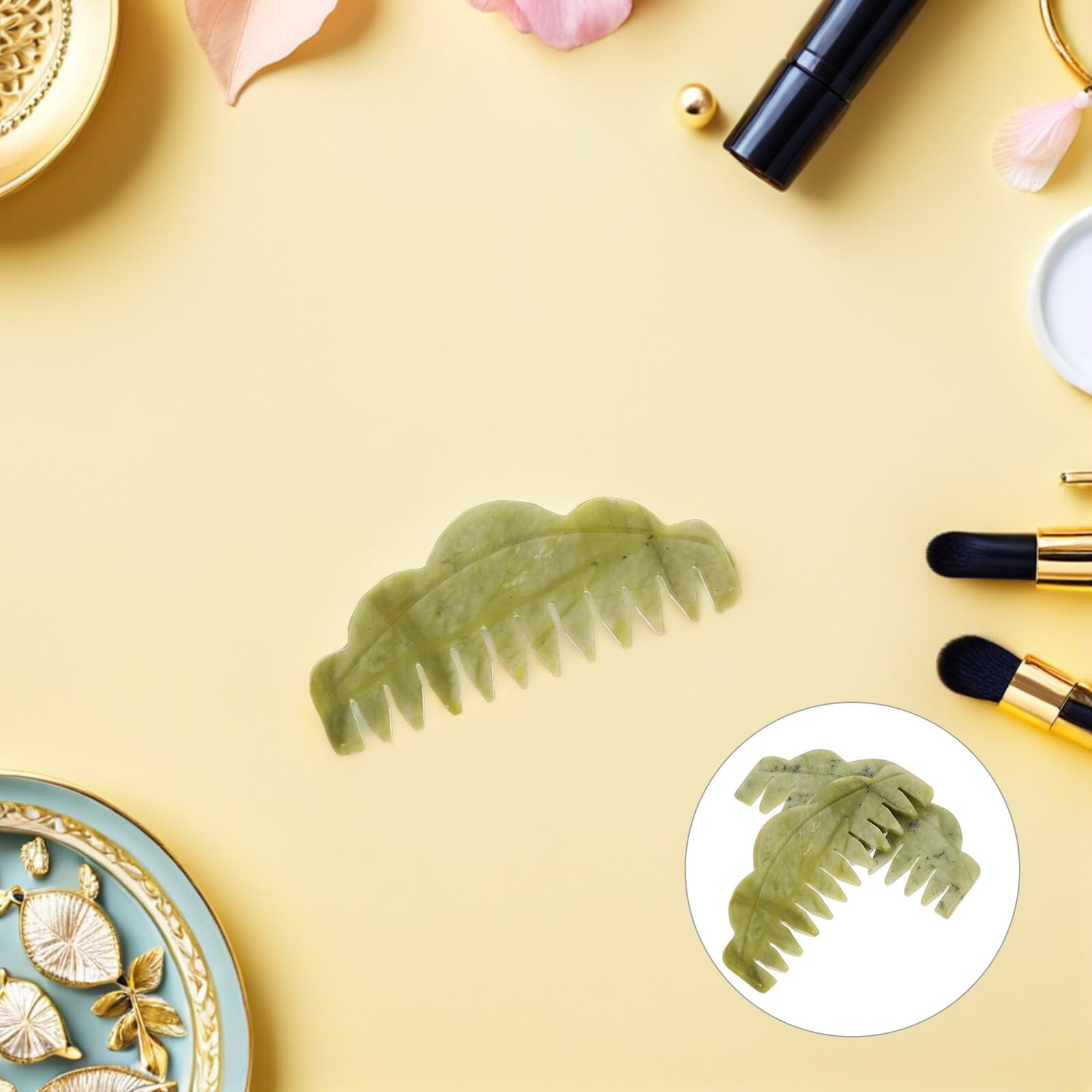 GARVALON Set 4 Pettini Massaggiatori per Cuoio Capelluto in Pietra Verde Pettine Guasha Portatile per Massaggio Chioma Stimola la Circolazione e Riduce L’Elettricità Statica per Uso a