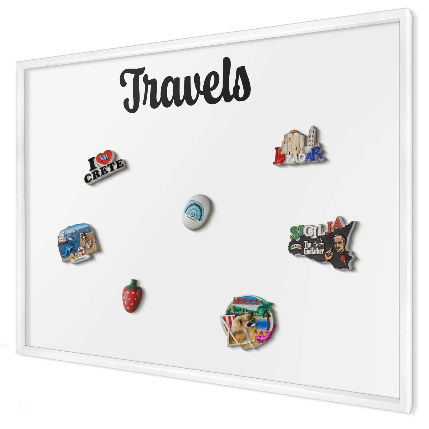 Panel Magnético 100x70 cm | con Marco Blanco | Travels | Montaje Fácil | Organizador de Pared | Para Recuerdos de Vacaciones | Expositor de Imanes de Nevera y Postales | Para Cocina