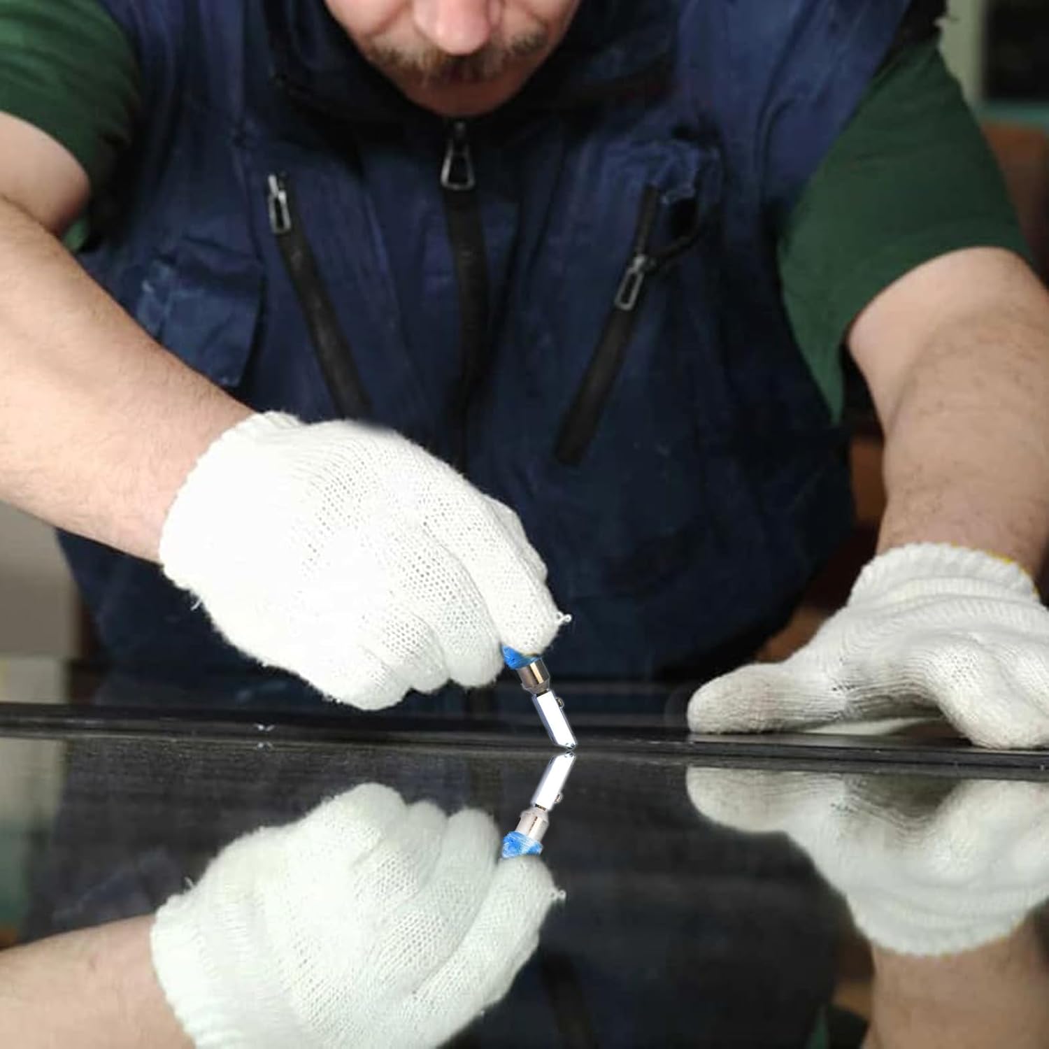 Pistol Grip Oil Feed Glass Cutter 2 Pack - Professional Glass Cutting Tool with Tungsten Cutter Heads and Oil Dripper, for 1-6mm Thick Stained Glass and Mirrors