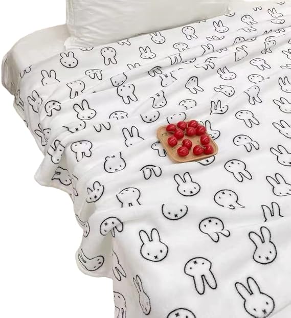Amazon.co.jp Miffy Blanket, Flannel Blanket, Throw Blanket, Large Half
