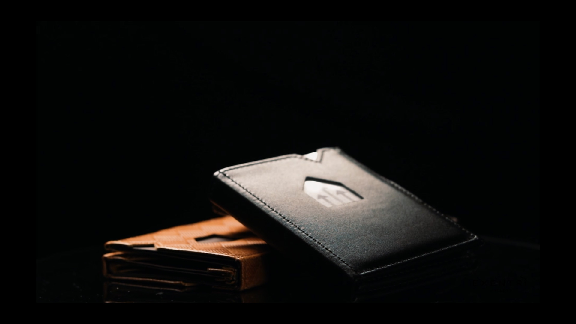 Amazon.co.jp: [EXENTRI] エキセントリ ウォレット EXD106 本革 三