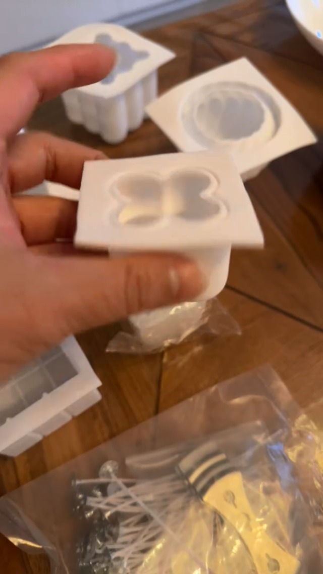 3 Stück Silikon-Kerzenformen – Abstrakter Denker, Für DIY Kerzen & Seifen
