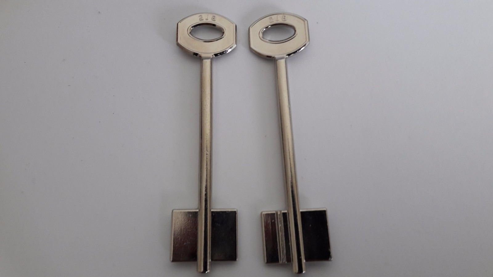 2 X 2J8 ERREBI/JW90 SILCA /JUWEL Key Blanks