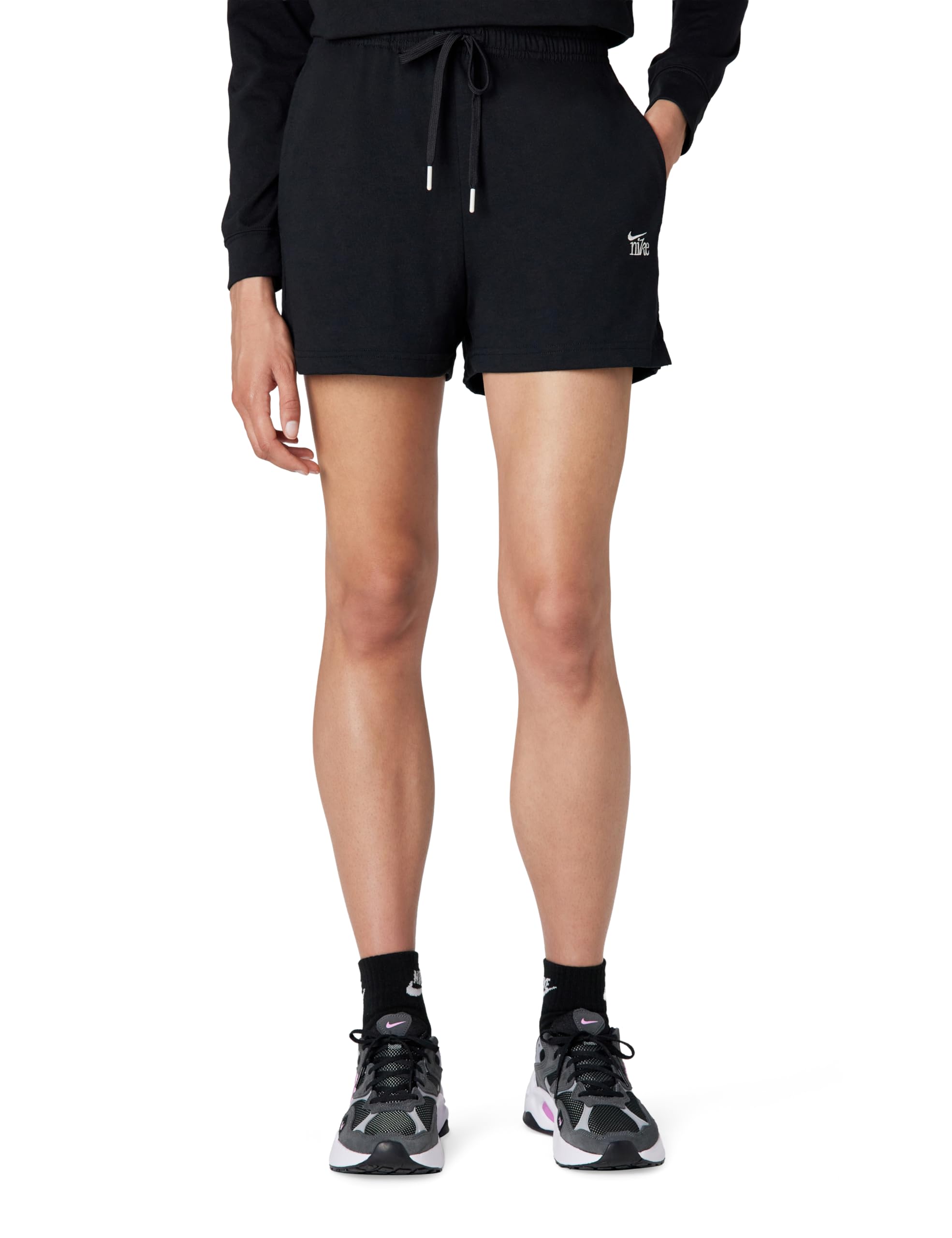 Nike Women's NSW Chill Knit Lightweight Short, Black/Chalk, Large