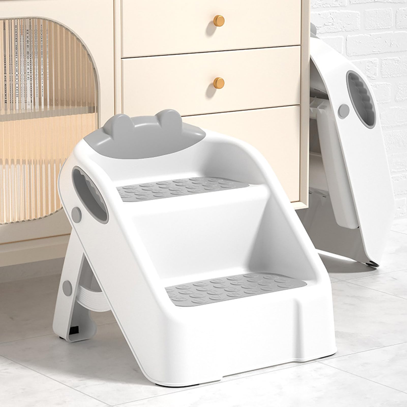 Zweistufiger Babytritt mit rutschfesten Füßen, ergonomisches Design für Sicherheit und Komfort, unterstützt Unabhängigkeit und motorische Fähigkeiten, für Kinder Pleg