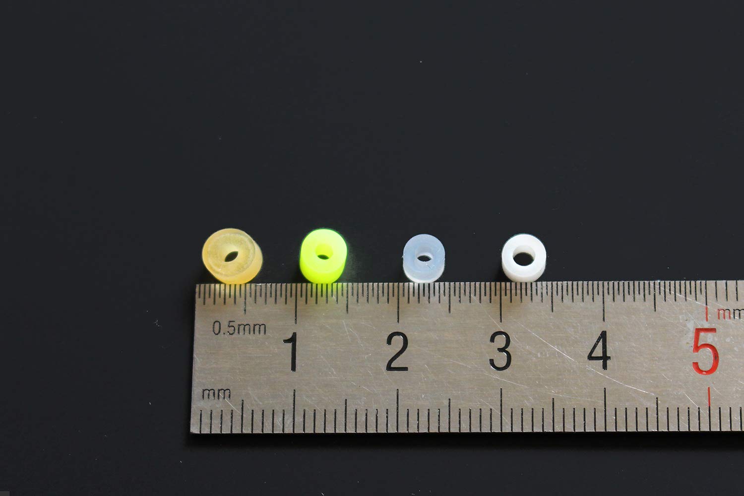 Tigofly 200 pcs 4 Colors Silicone Band Fishing Skirts Tools SpinnerBait Buzzbait Hand Fittings Fishing Accessories Materials (Assorted)