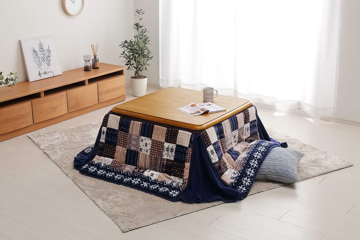 Amazon｜イケヒコ こたつ掛け布団 正方形 約180×180㎝ ネイビー 省