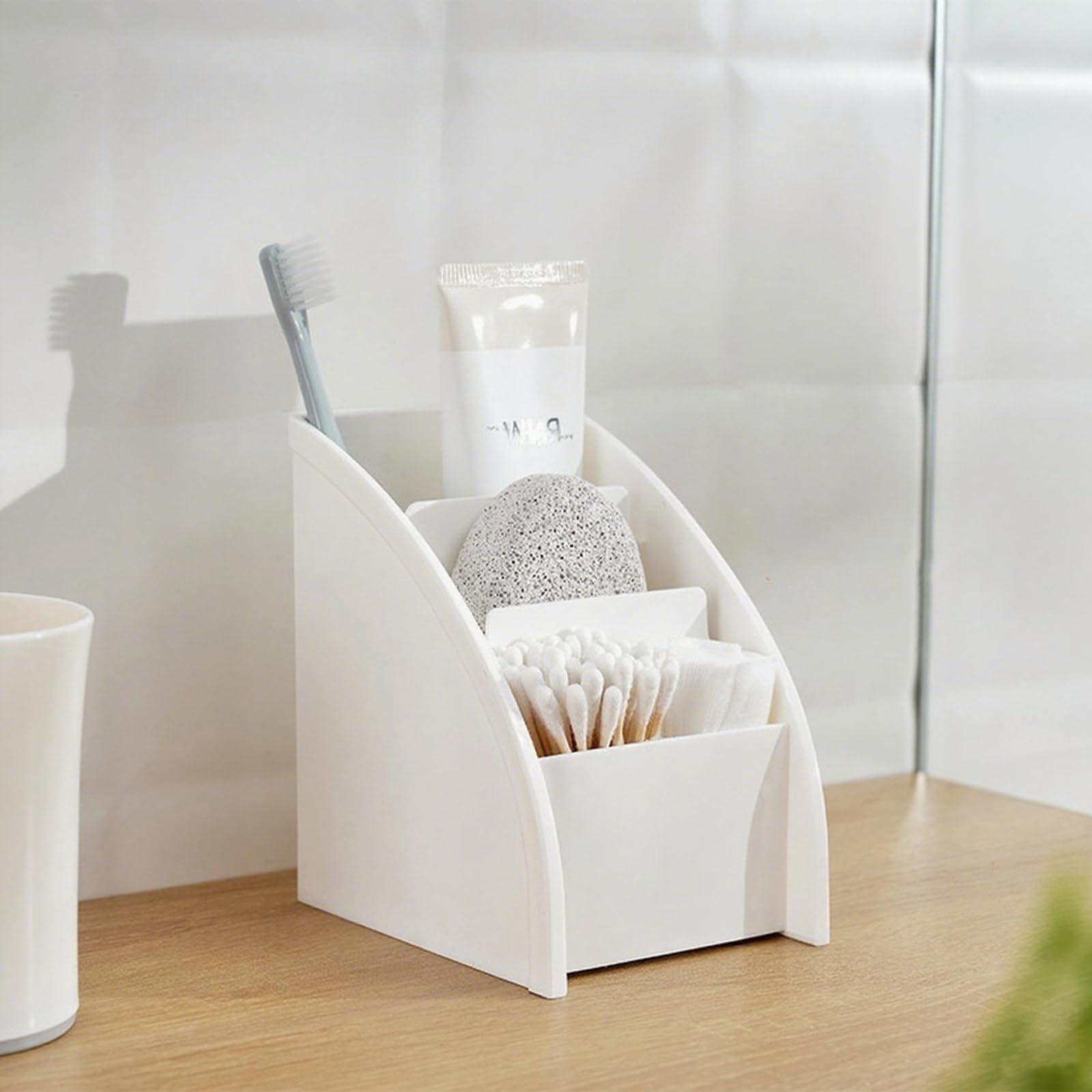Organiseur de bureau blanc idéal pour le rangement des stylos en dortoir étudiant