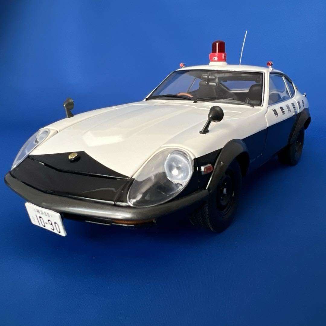 Amazon.co.jp: 京商 118 産 フェアレディ240ZG 神奈川県警察高速隊 