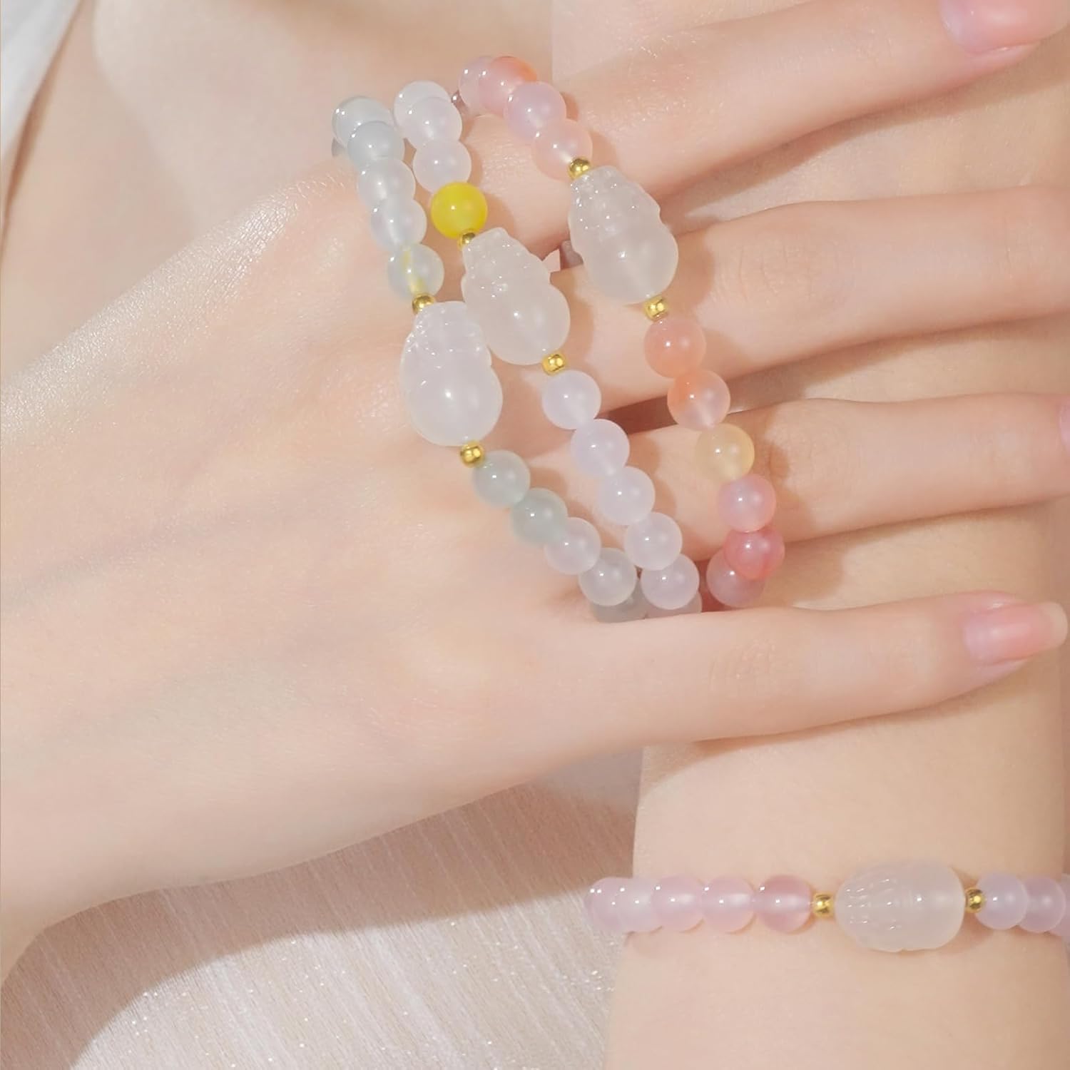 18K Gold Bracelets Chalcedony Beaded Bracelet Pixiu Charm Bracelet Natural Round White/Pink/Green Chalcedony Red Agate Gemstone Stretch Bracelets Healing Bracelet for Women Mom Lover - Image 6